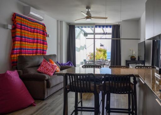 Newly Renovated 2 Bedroom Beachfront House Sitio de Calahonda Εξωτερικό φωτογραφία