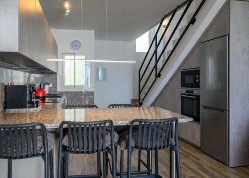 Newly Renovated 2 Bedroom Beachfront House Sitio de Calahonda Εξωτερικό φωτογραφία